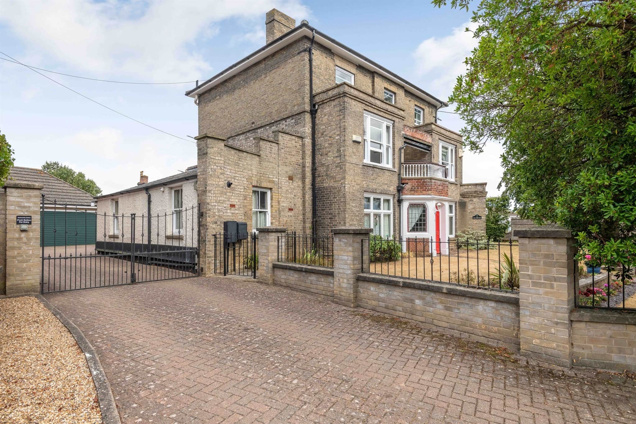 Property photo 10