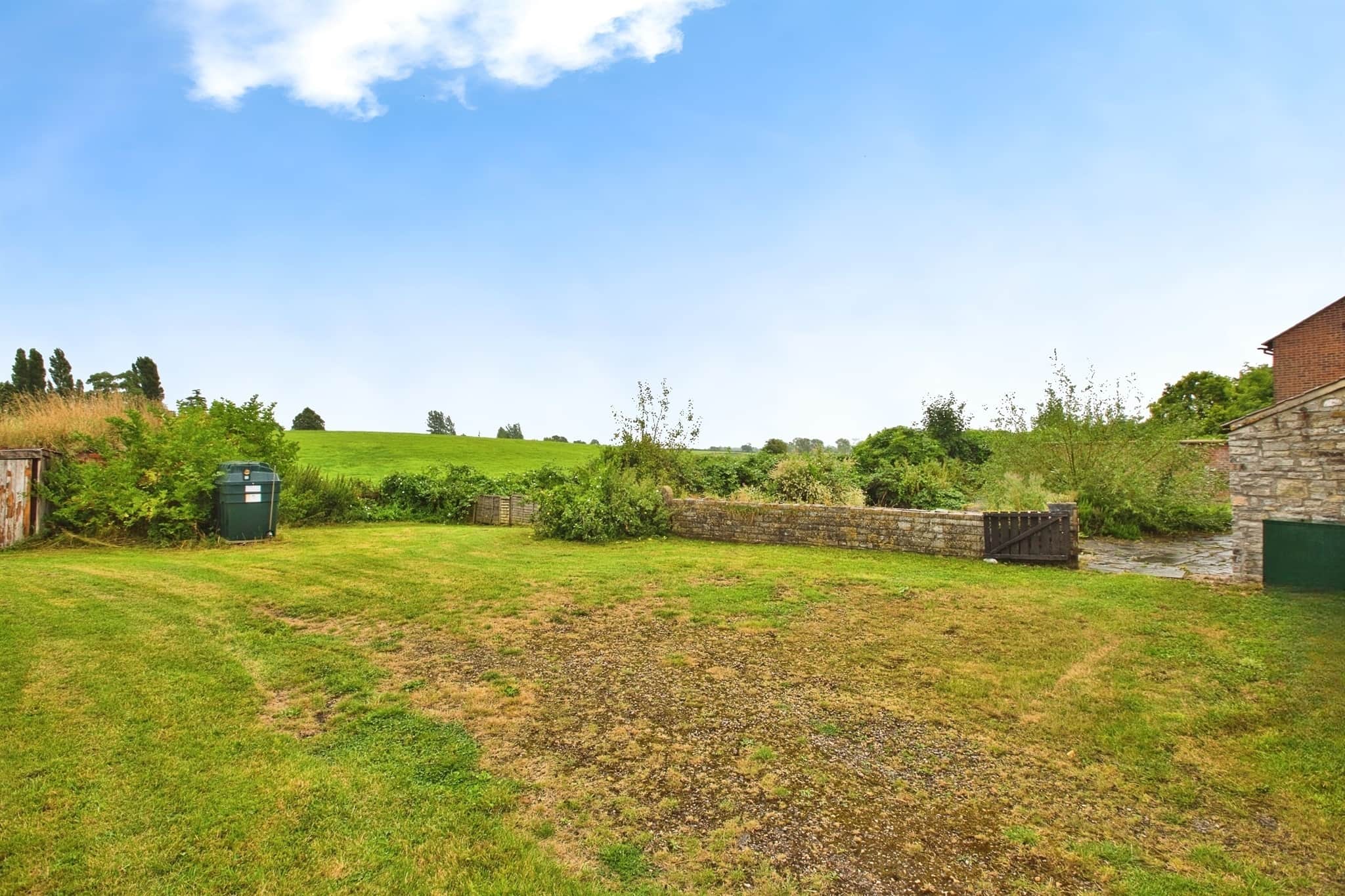 Property photo 22