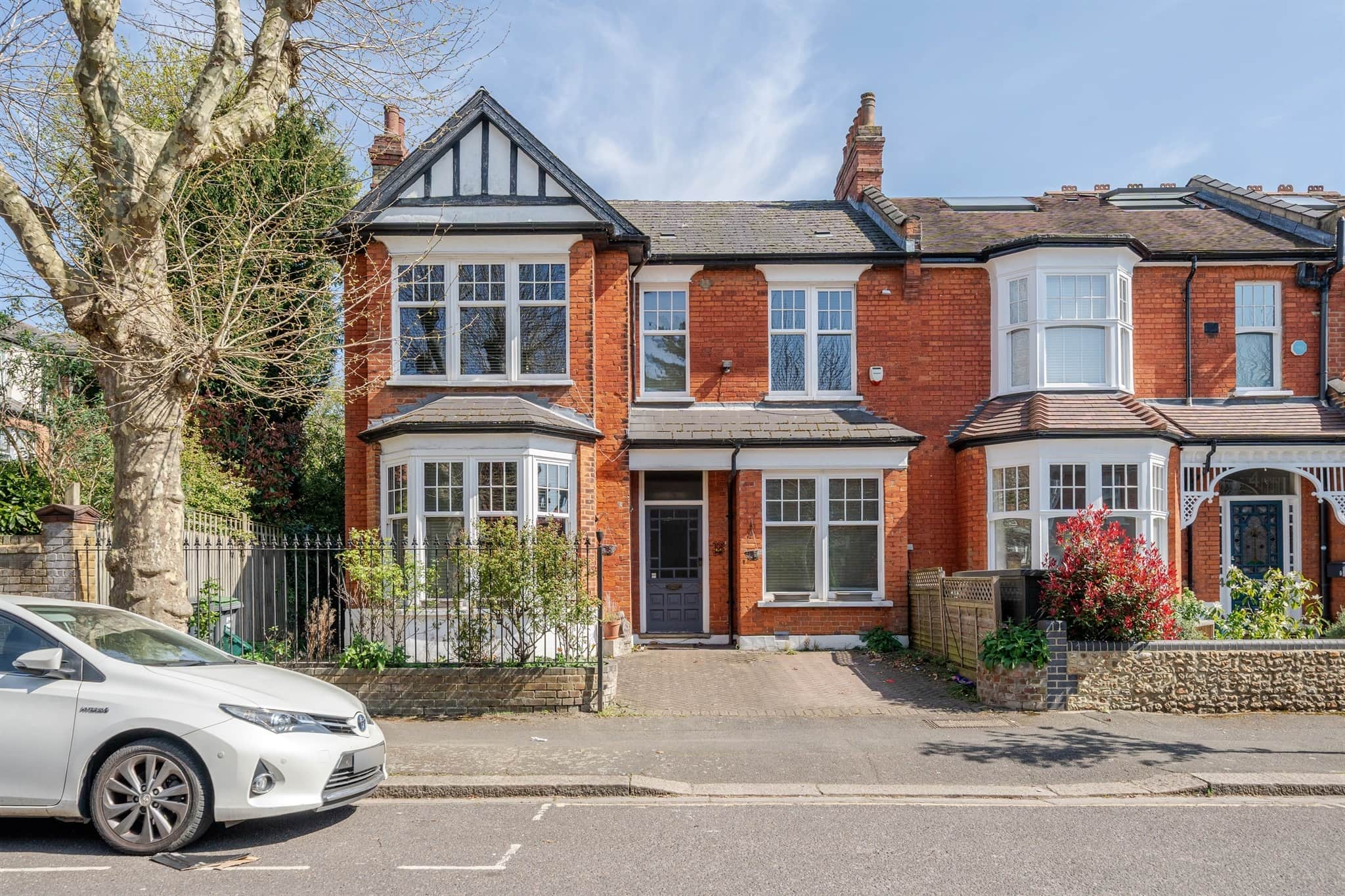 Property photo 0