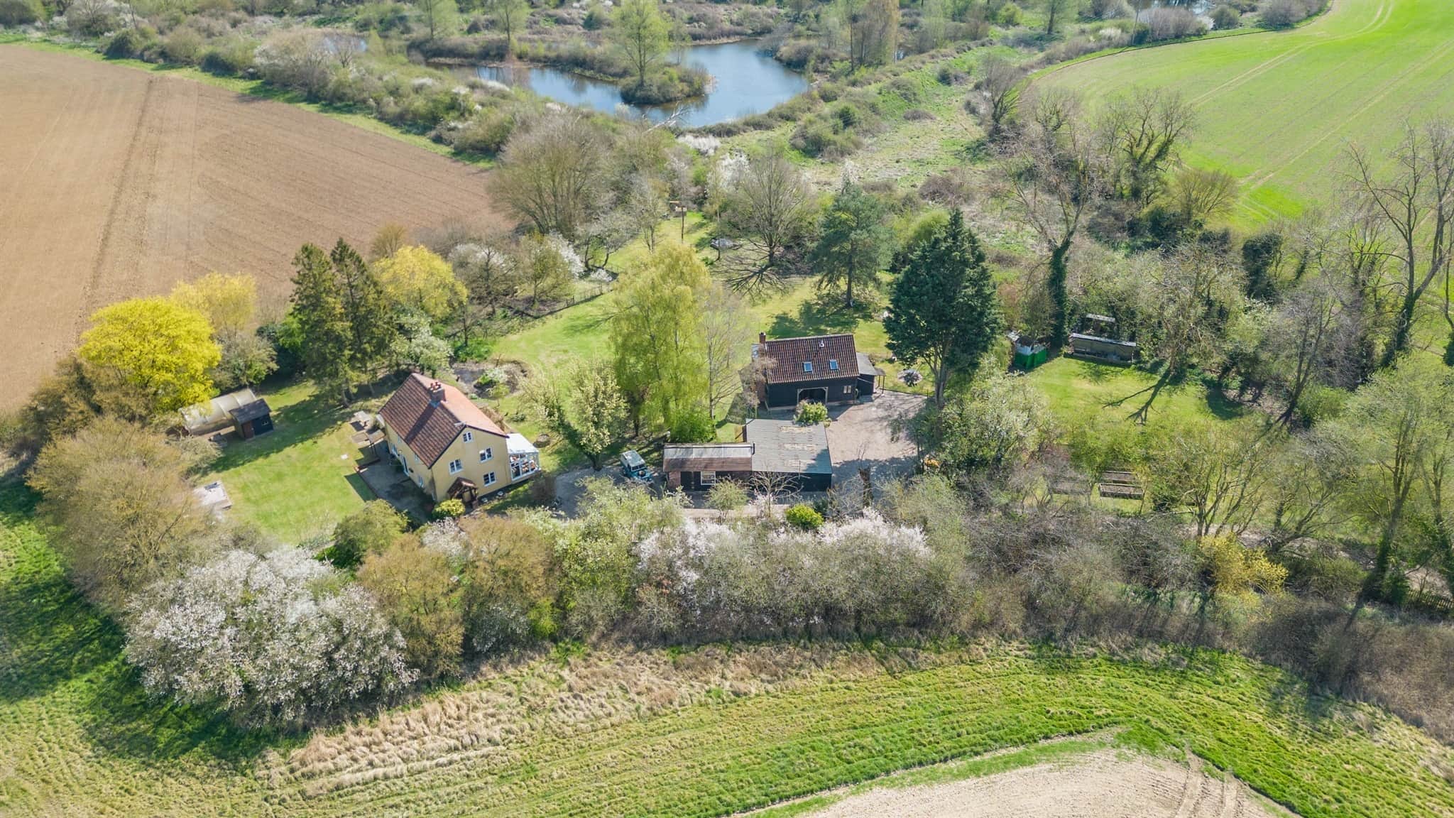 Property photo 0