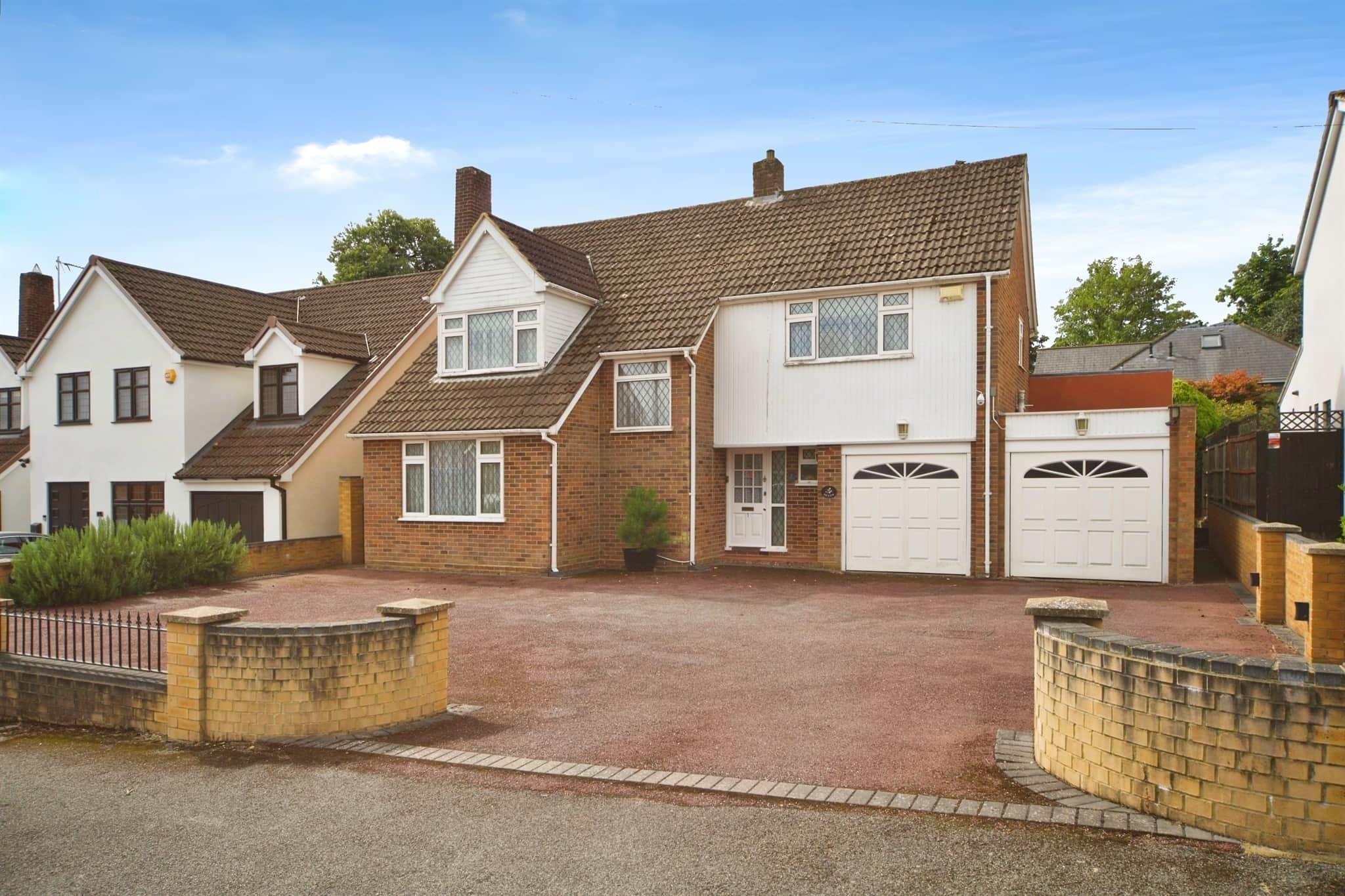 Property photo 0
