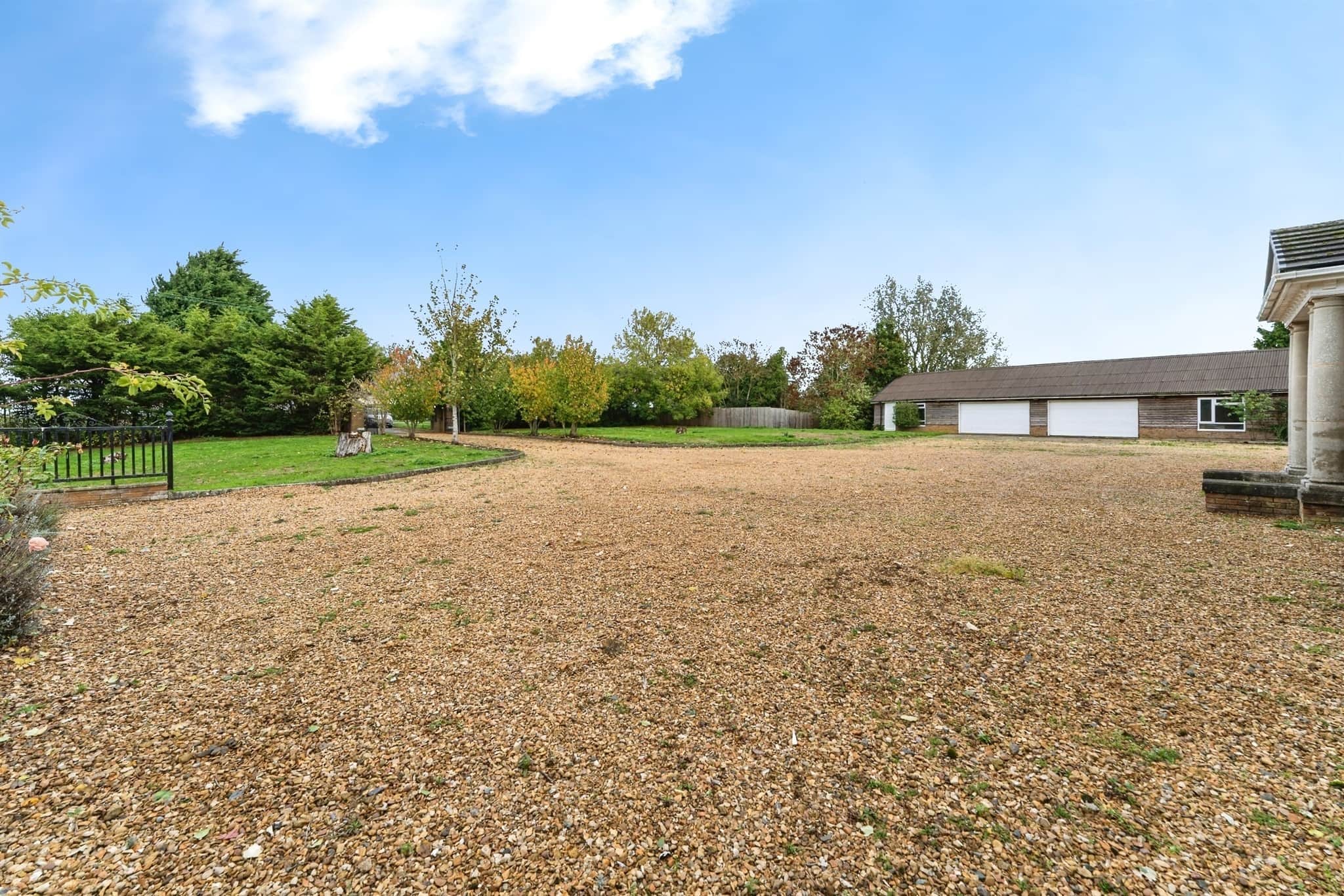 Property photo 23