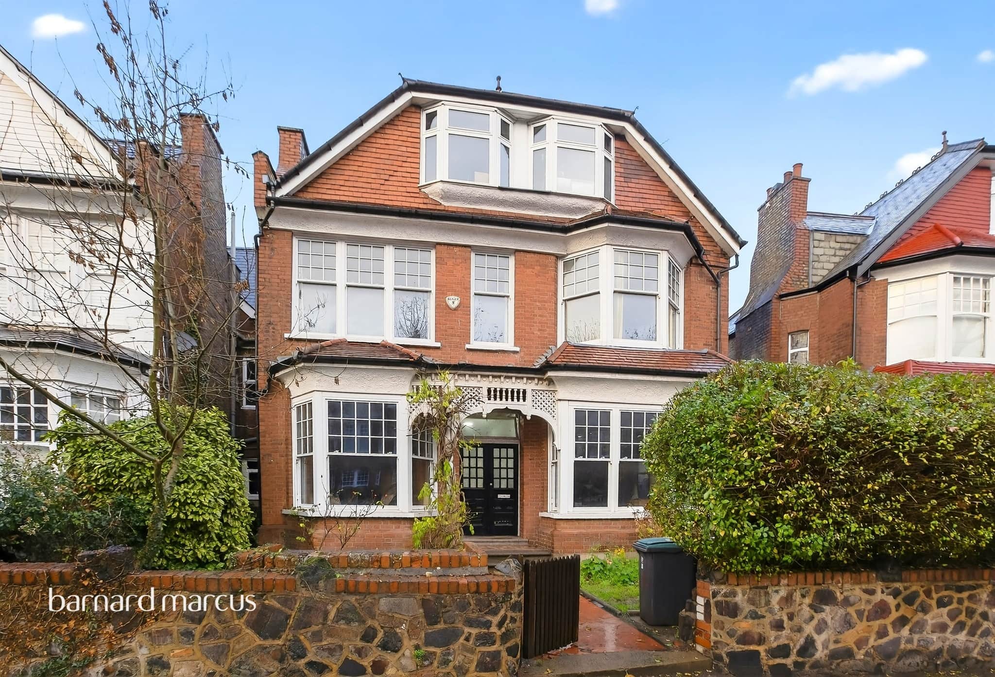 Property photo 0