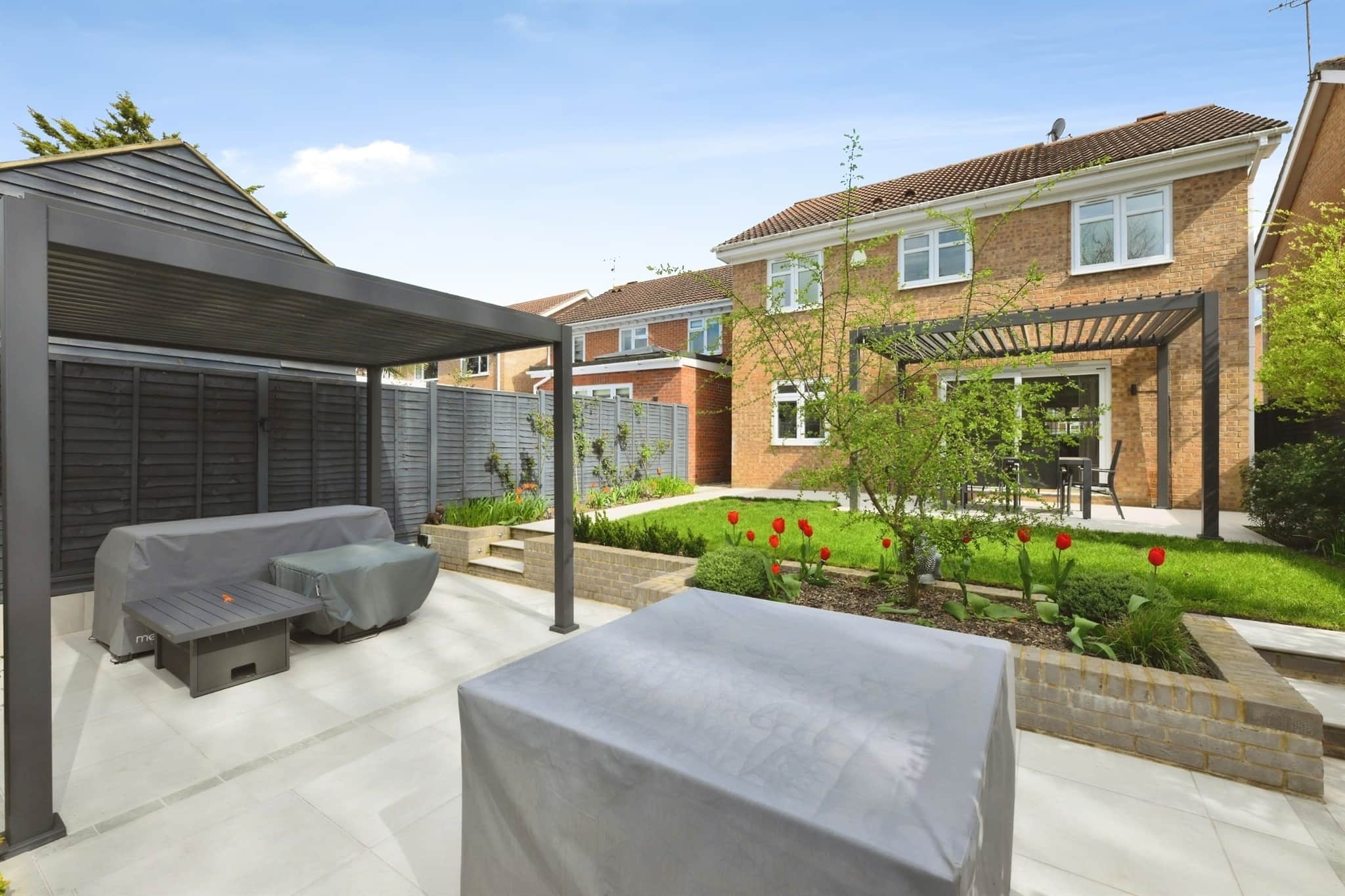 Property photo 0