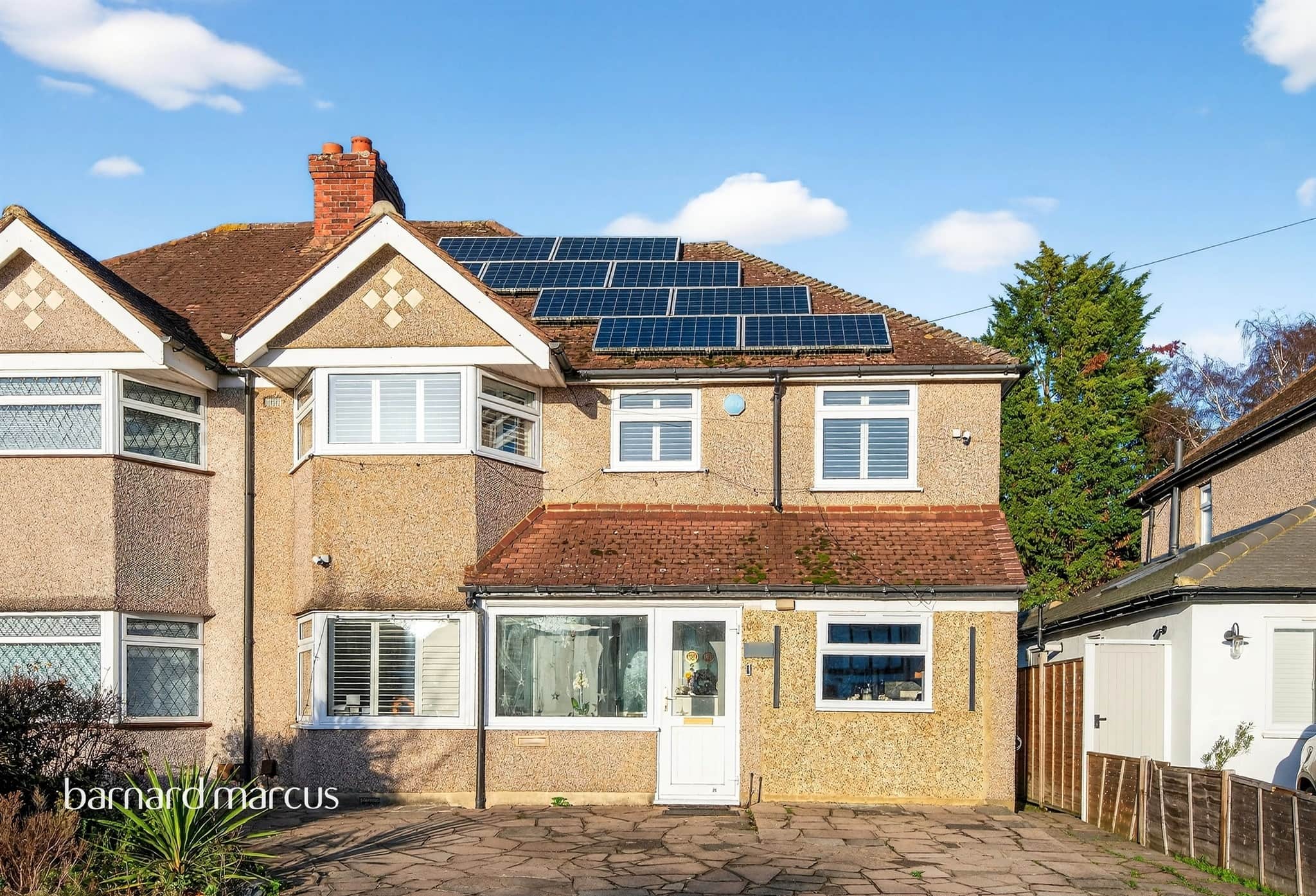 Property photo 0