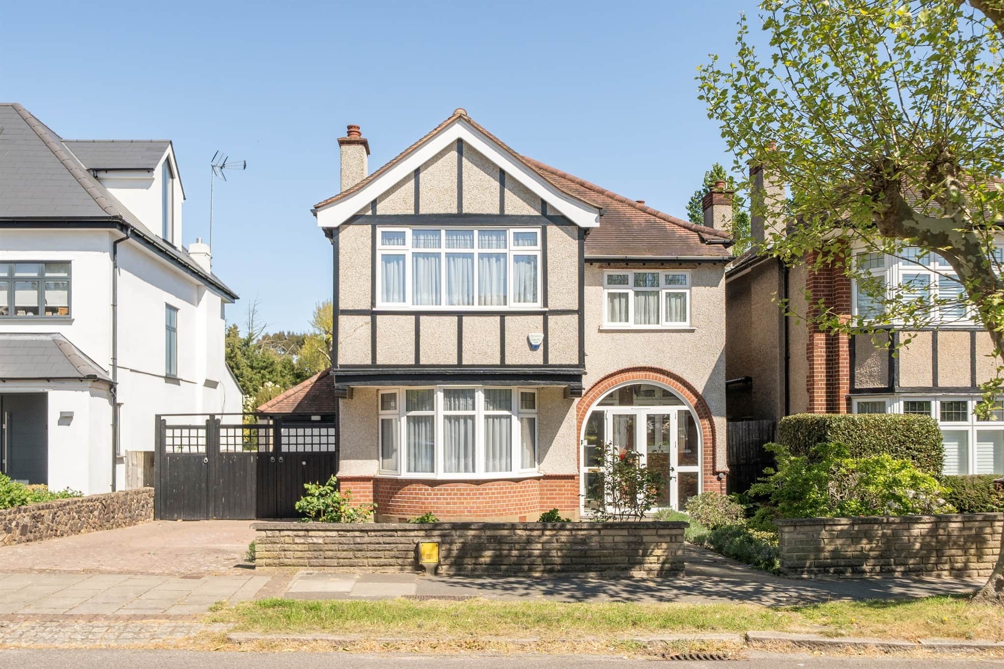 Property photo 0