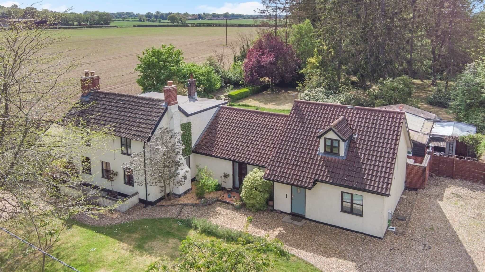 Property photo 0