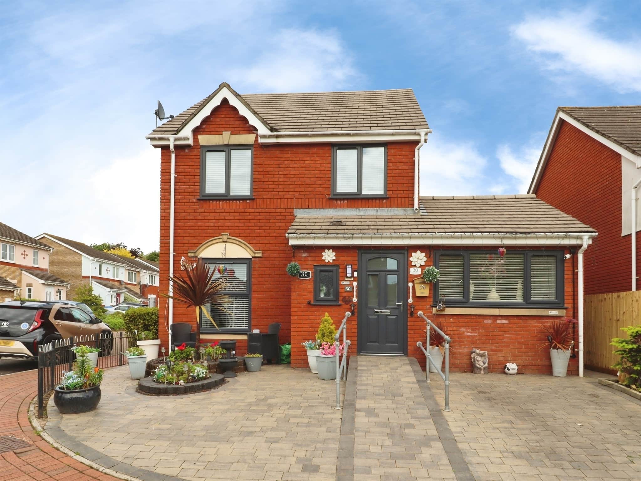 Property photo 0