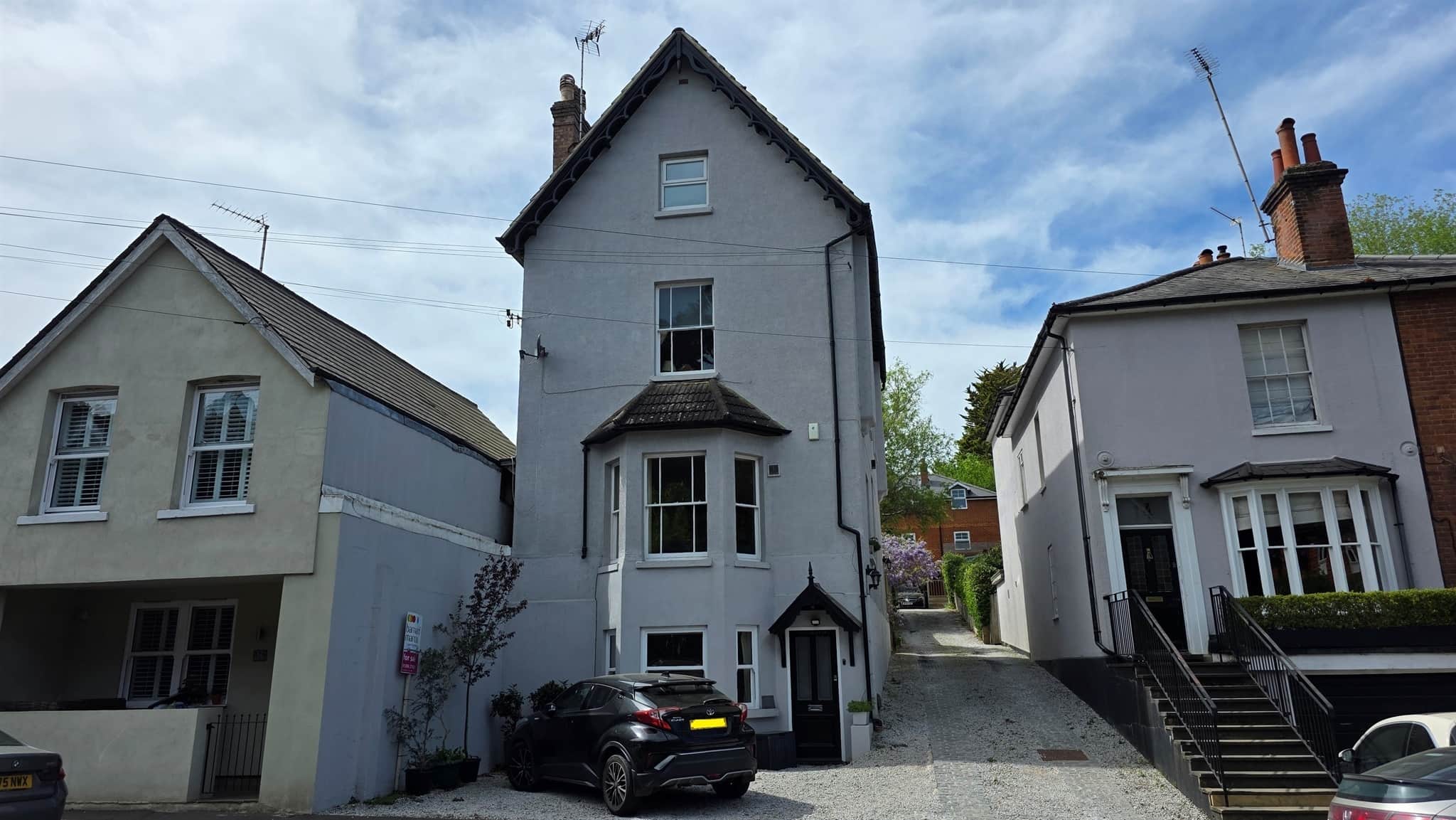 Property photo 0