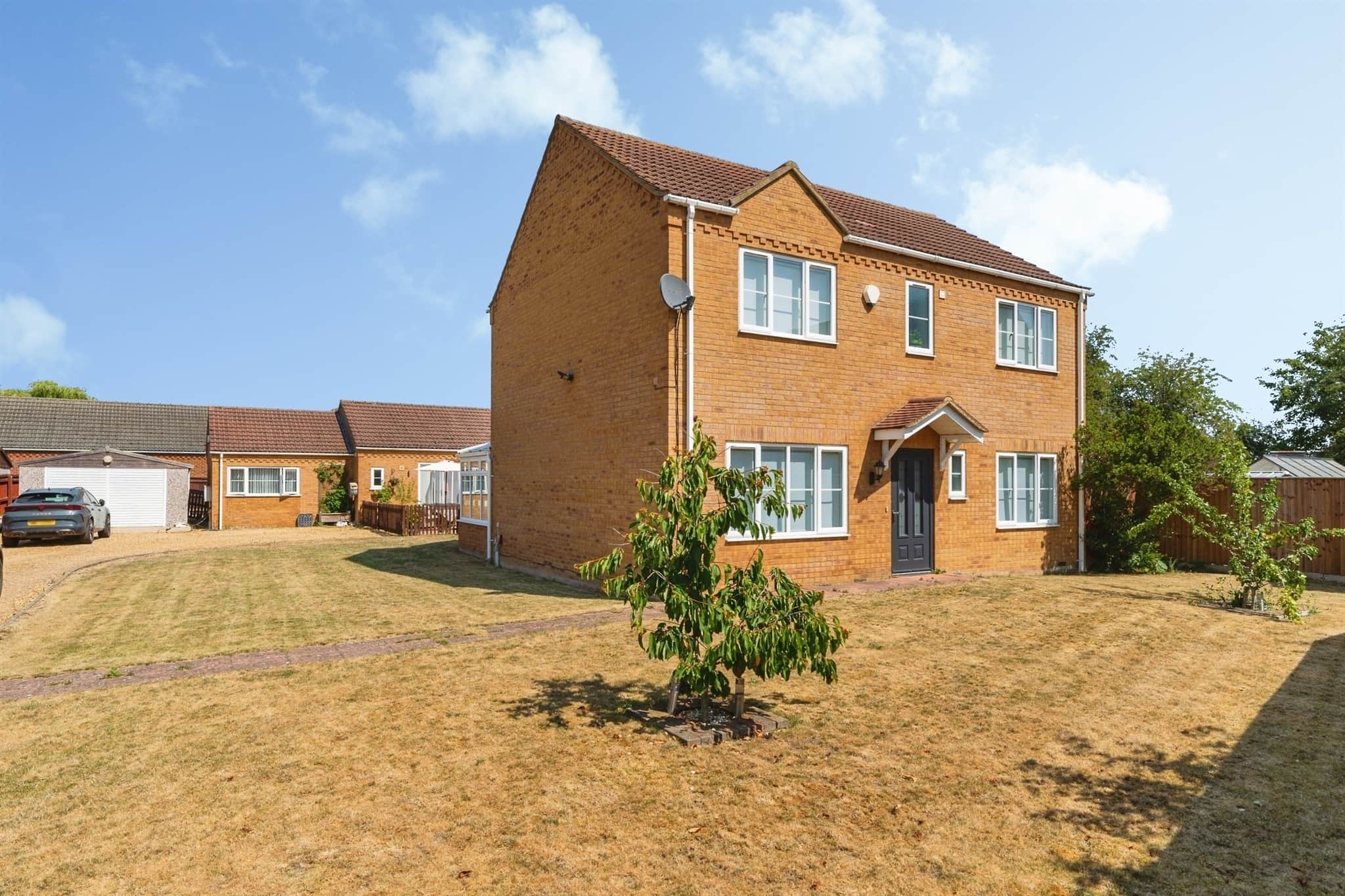 Property photo 0