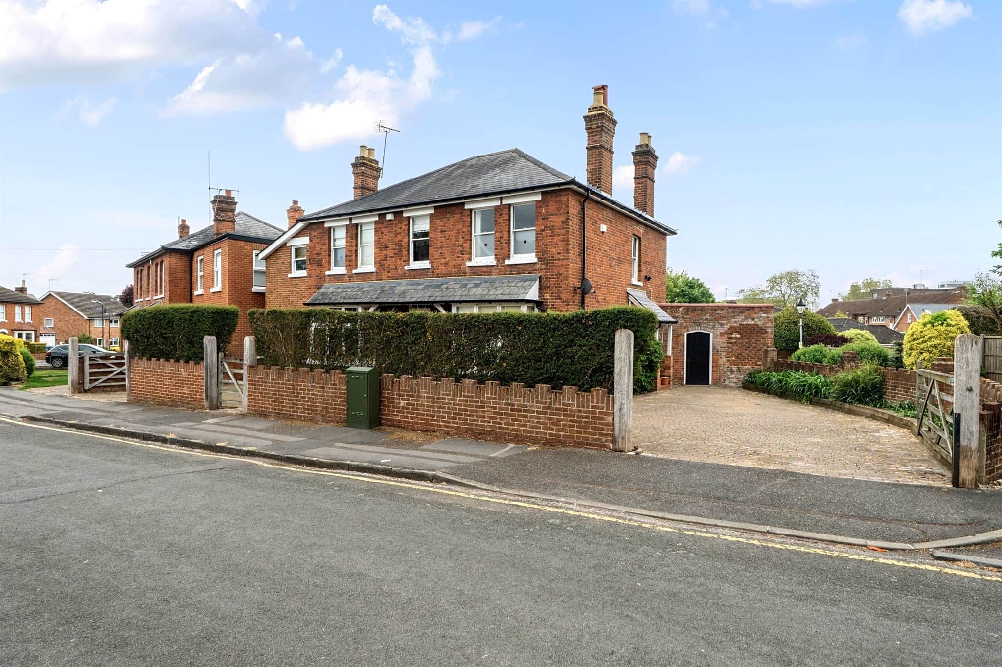 Property photo 0