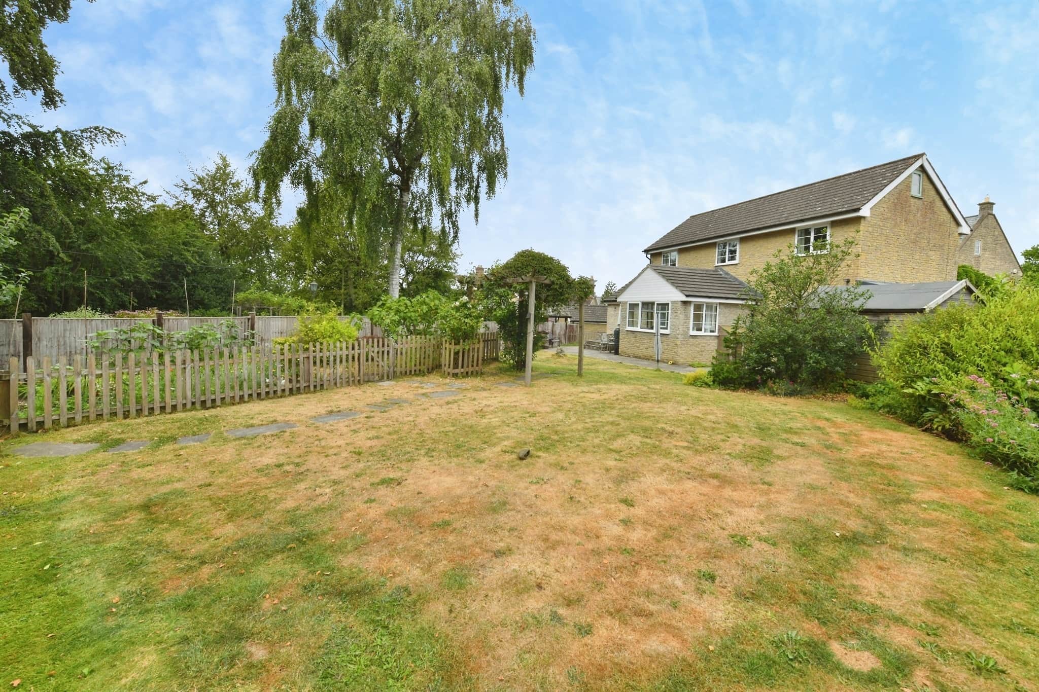 Property photo 25