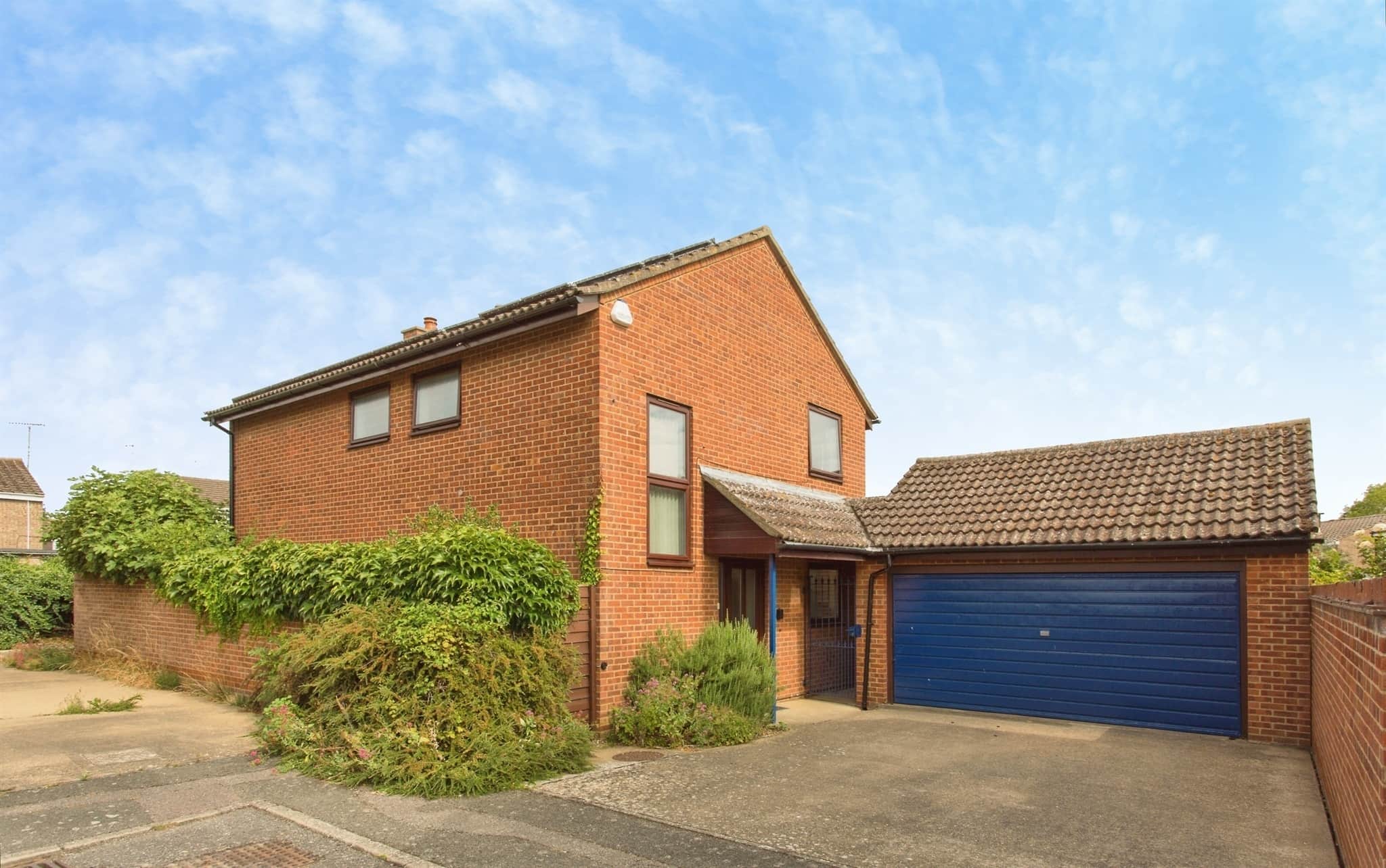 Property photo 0