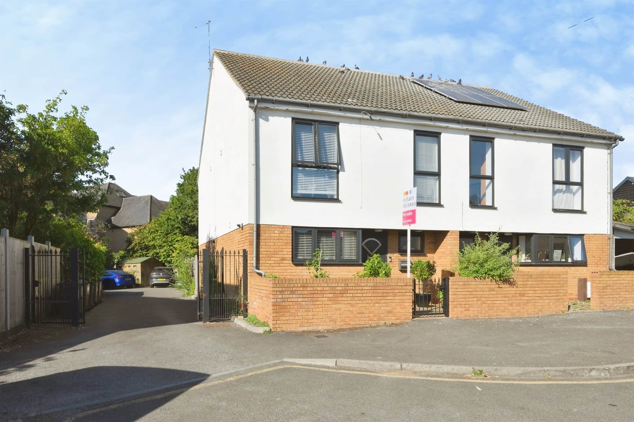 Property photo 0