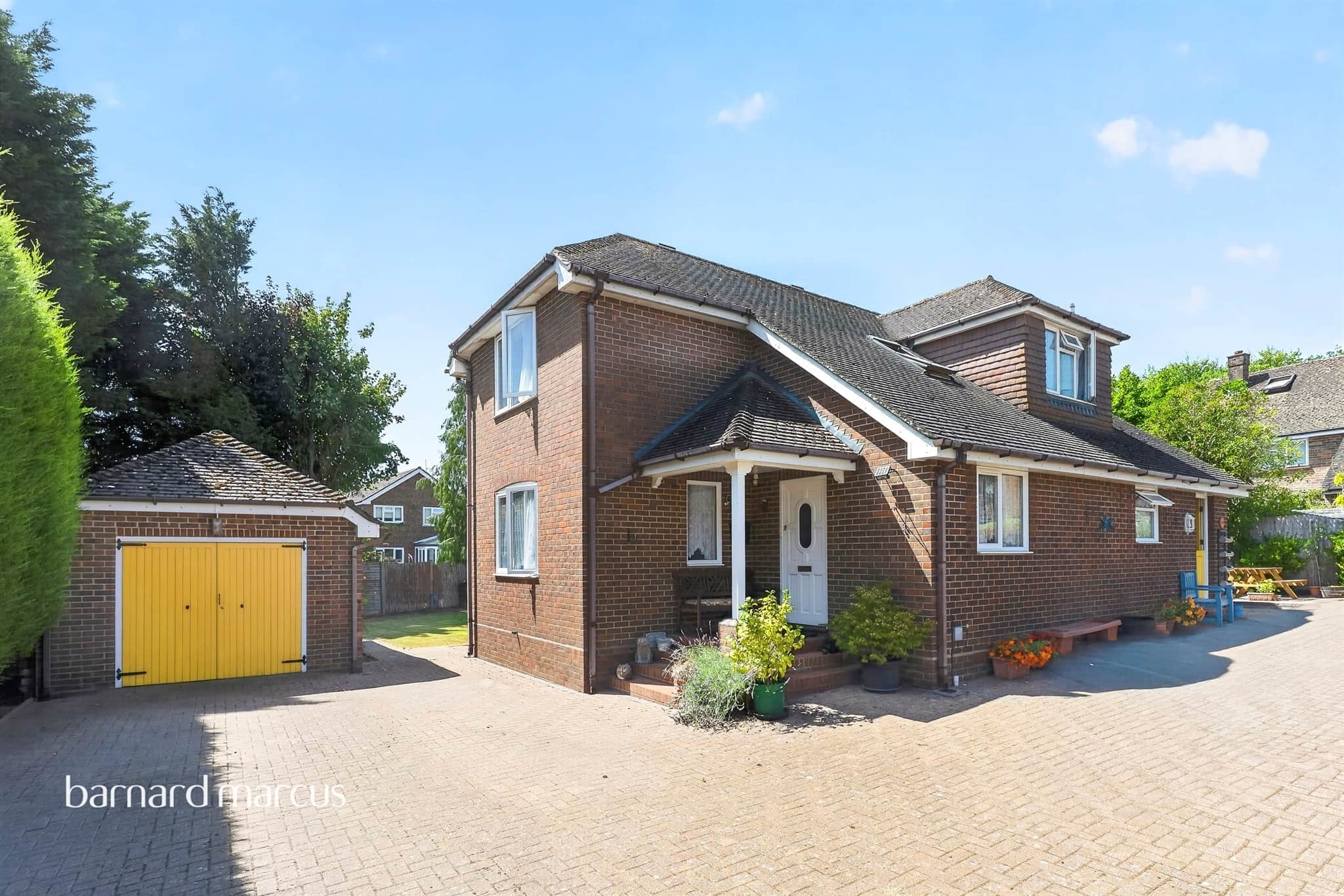 Property photo 0