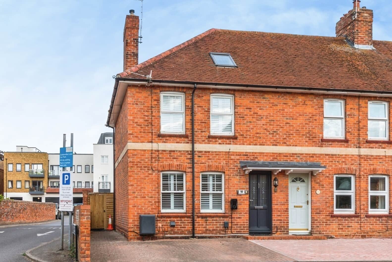 Property photo 0