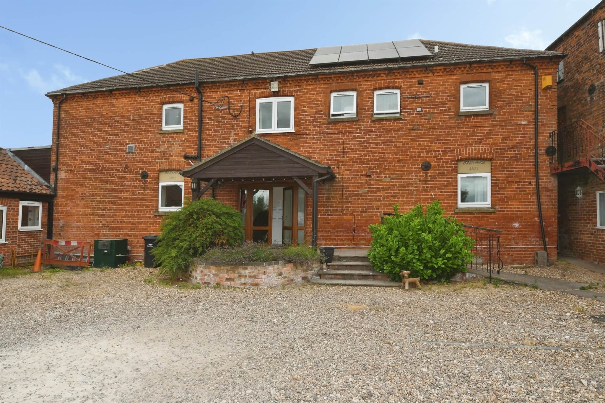 Property photo 0