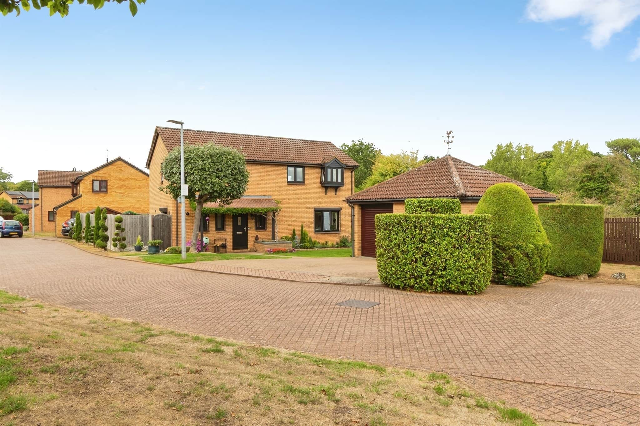 Property photo 0