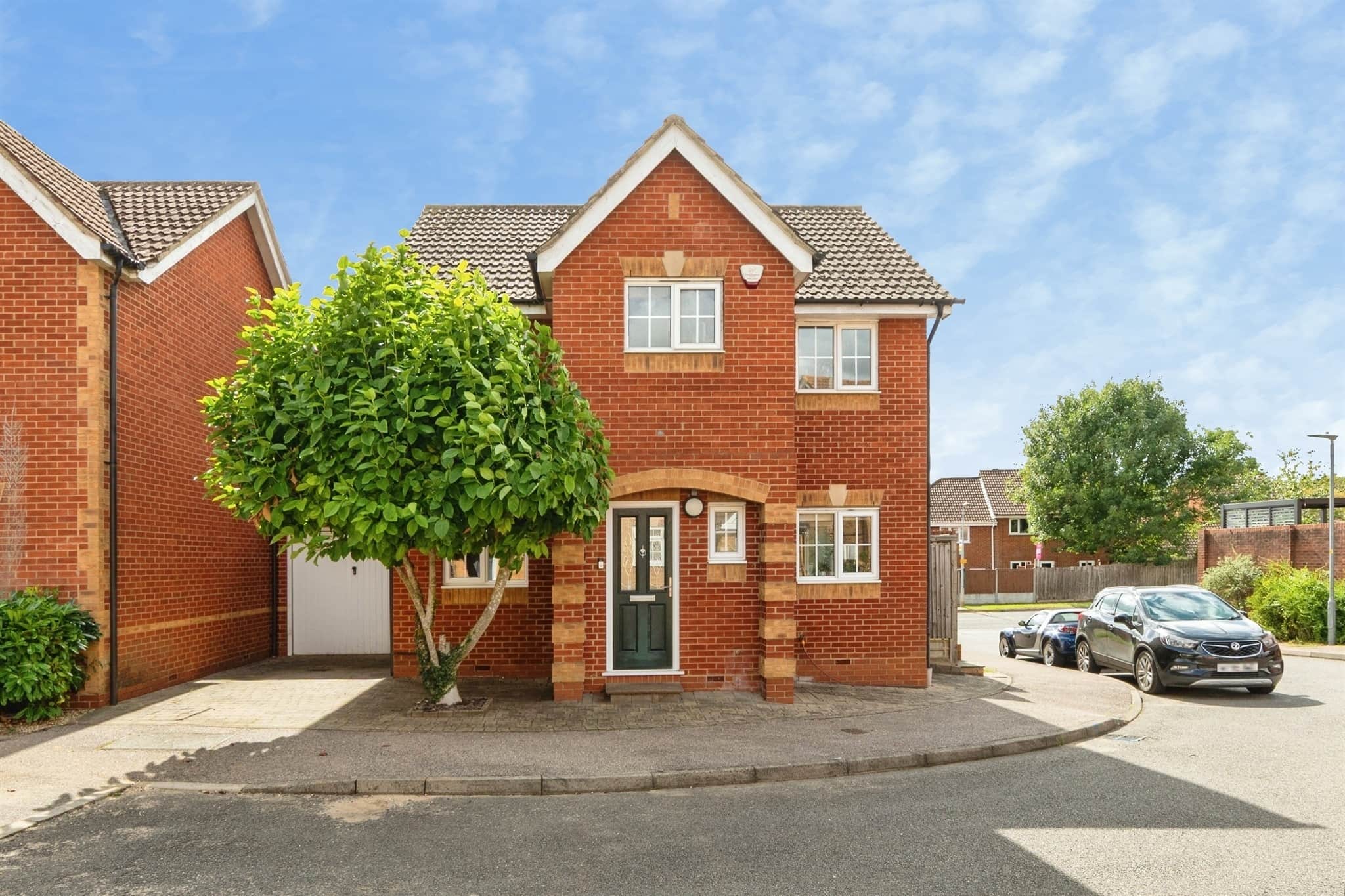 Property photo 0