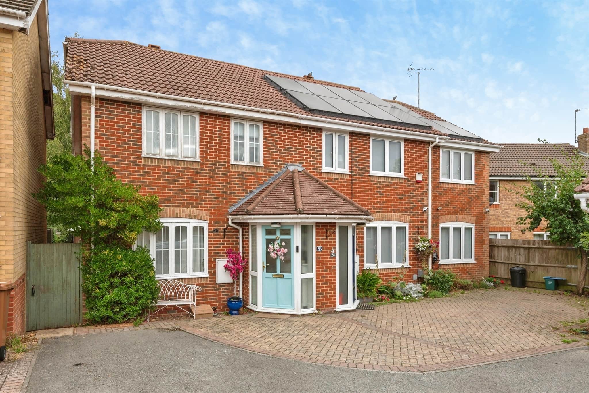 Property photo 0