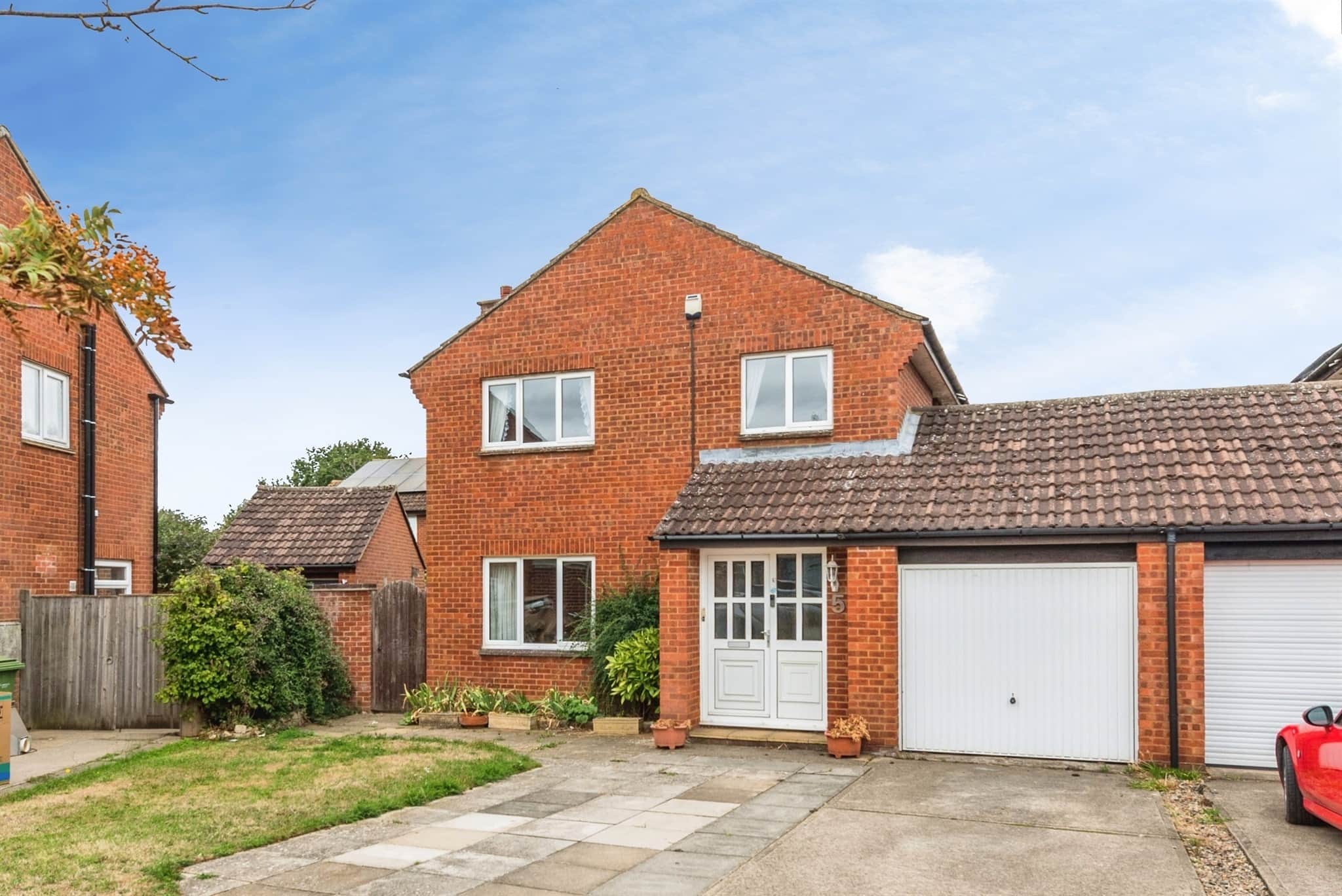 Property photo 0