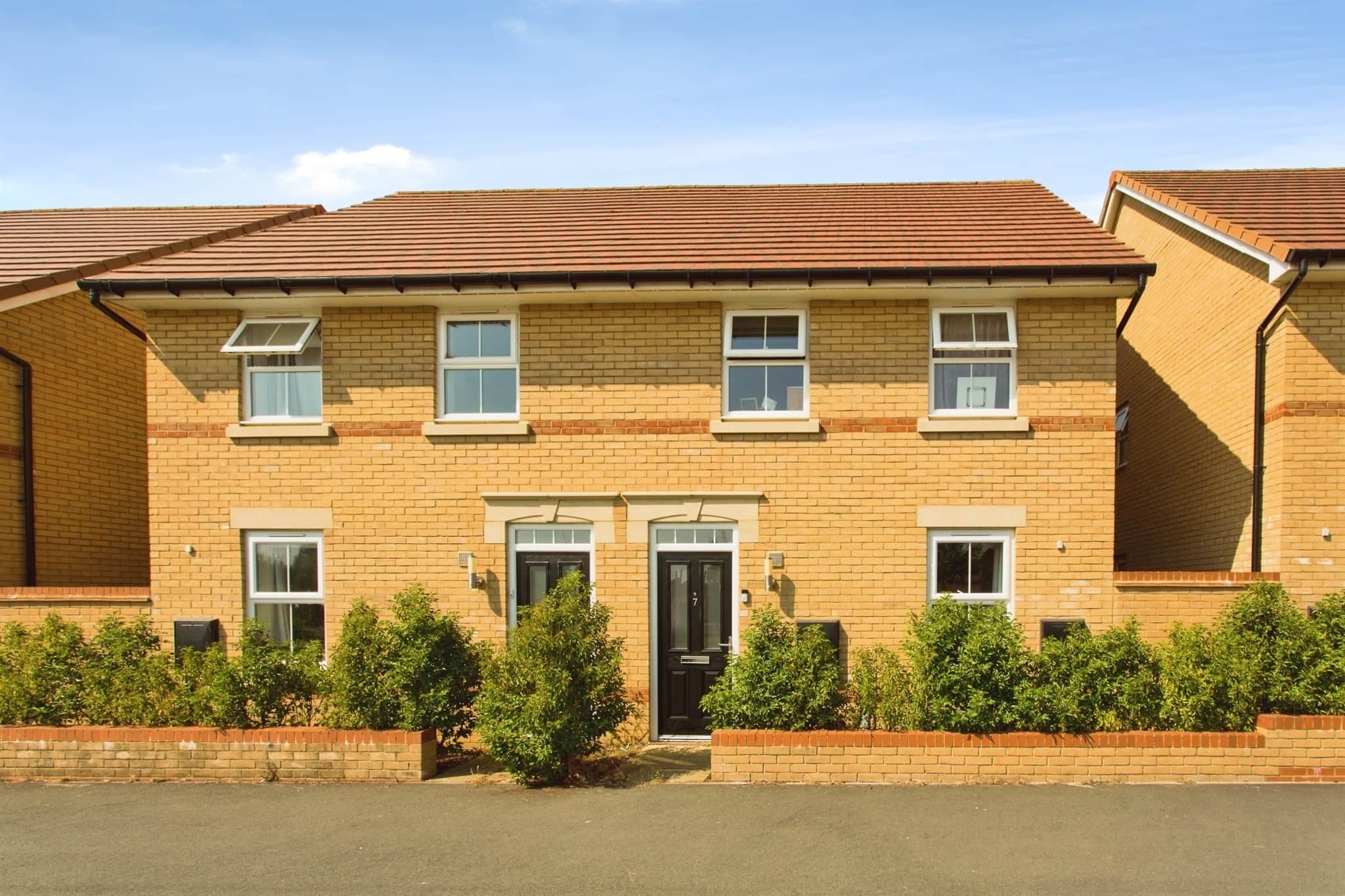 Property photo 0