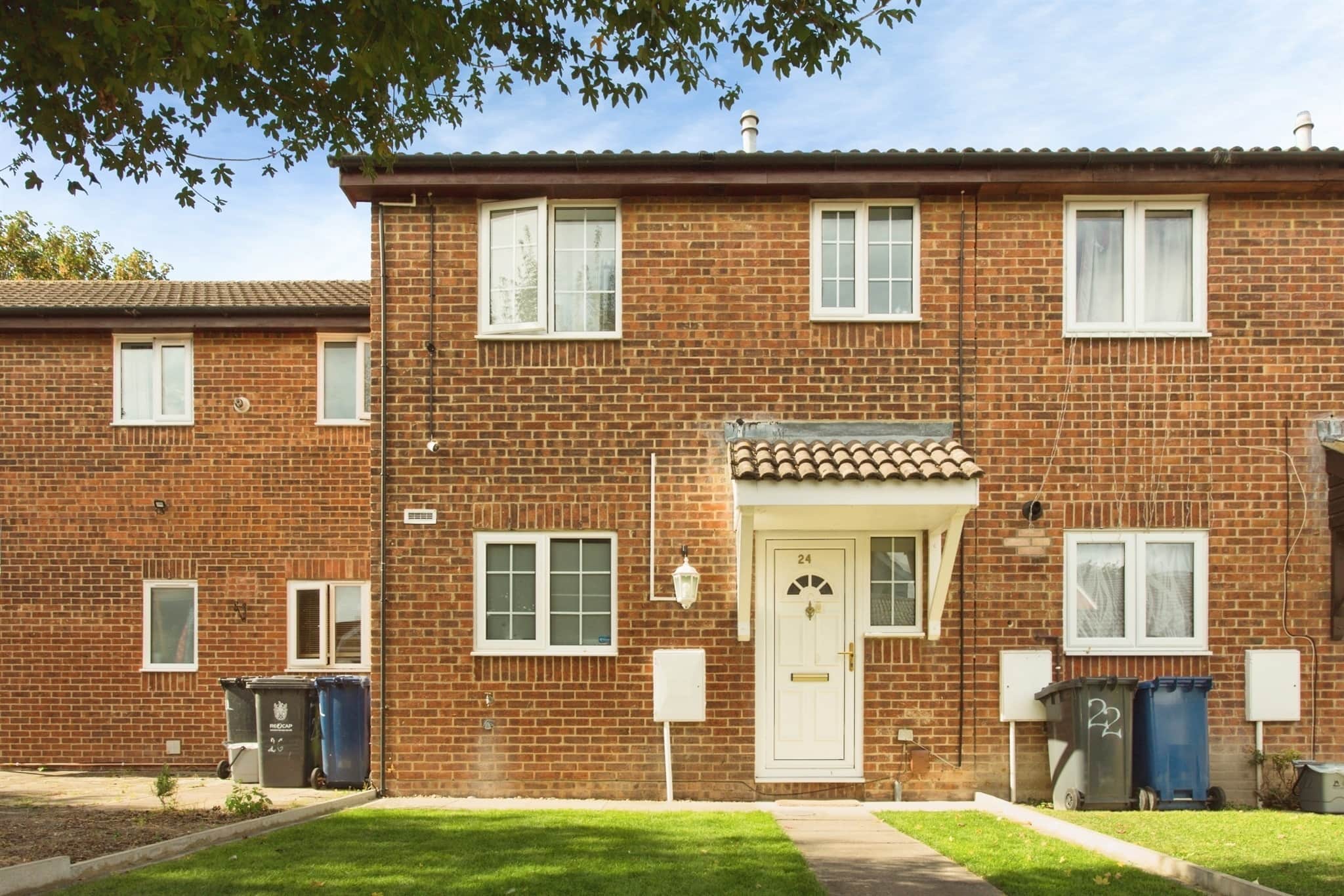 Property photo 0