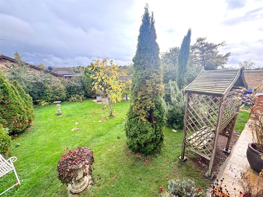 Images for Moulton, Newmarket