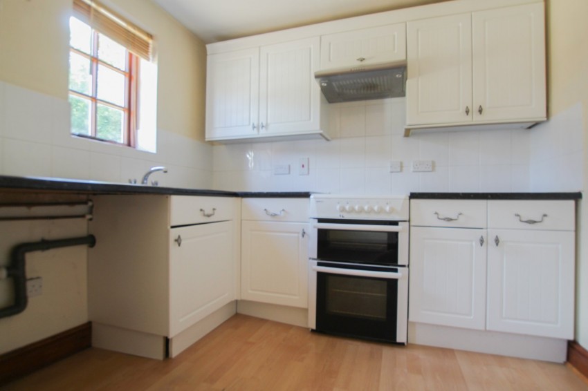 Images for Cheveley, Newmarket