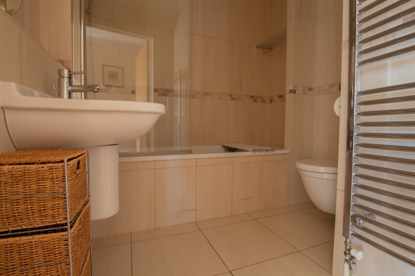 Images for The Avenue, Newmarket