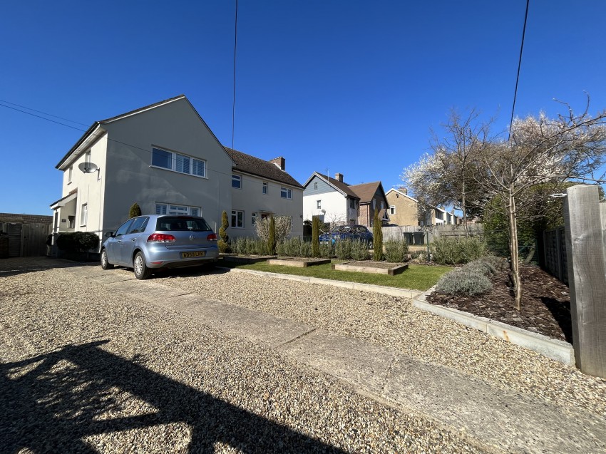 Images for Dullingham, Newmarket