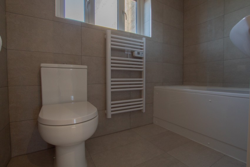 Images for Dullingham, Newmarket